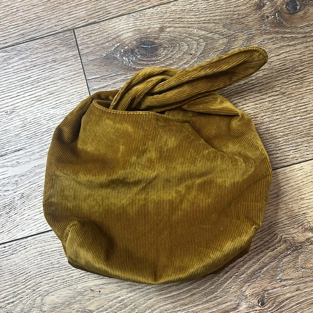 Merit preloved good